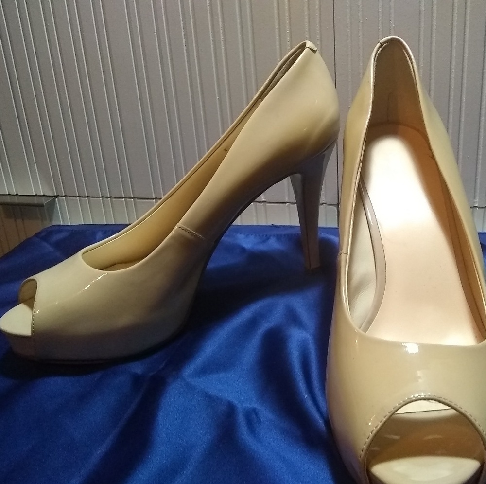 open toe Nine West pump